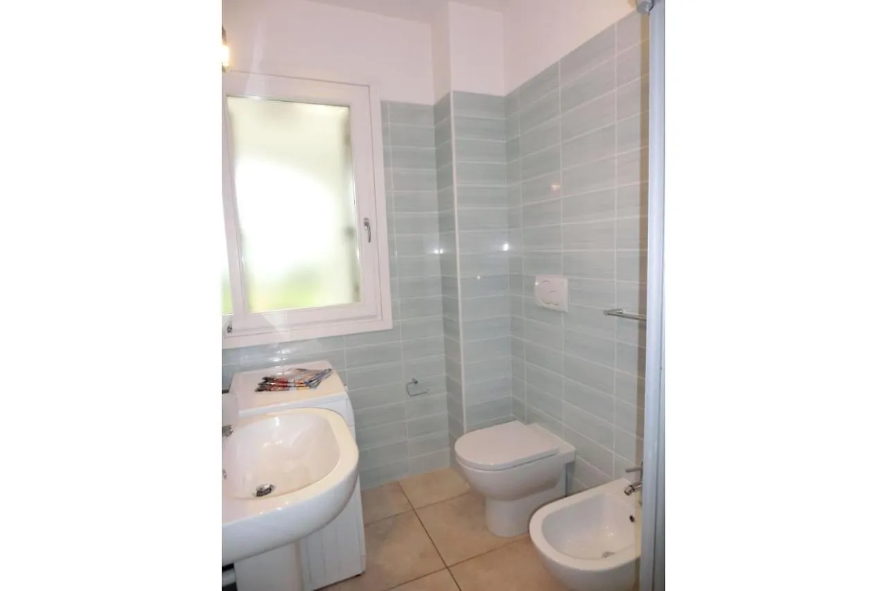 Modern Flat With Big Terrace In Residence With Pool Bibione Appartement